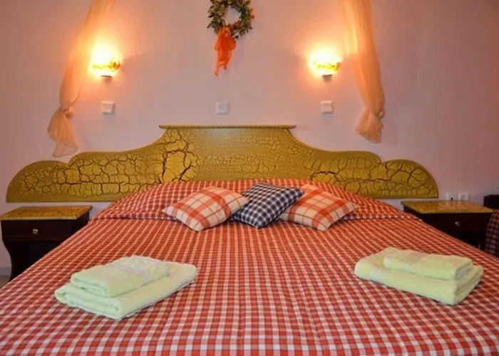 فندق Maria 3*